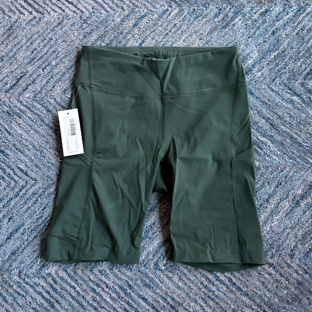 Outdoor voices biker shorts